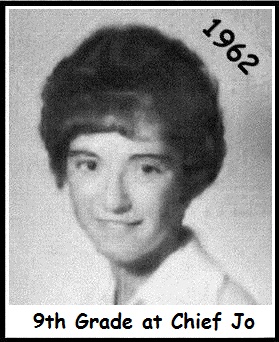 Sherry Heneghen - 1962 - 9th Grade Portrait